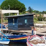 公寓 Superbe Avec Terrasse Et Vue